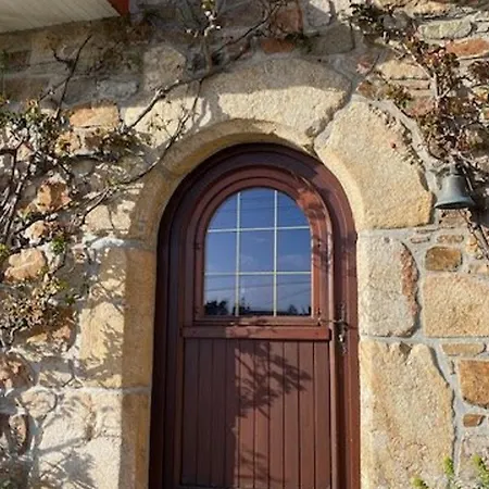 Maison De 3 Etoiles Avec Jardin A Tregastel, Proche - Fr-1-542-62 * Trégastel